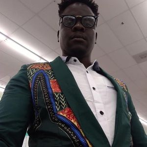 Meet your Posher, Alphonso